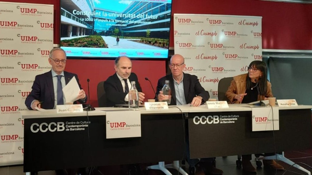 Juan Corona participa en el curs “Construint la Universitat del futur” en el CCCB